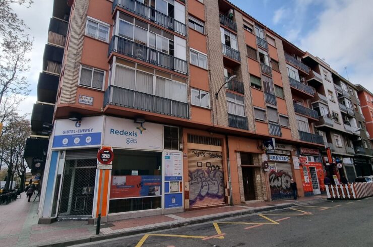 LOCAL EN  ALQUILER EN CALLE DOMINGO RAM