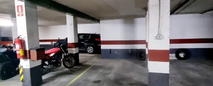 GARAJE EN VENTA EN CALLE LAGUNA AZORIN