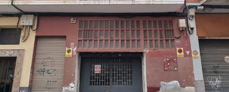 ALQUILER DE LOCAL EN CALLE ROM&Aacute;N IZUZQUIZA