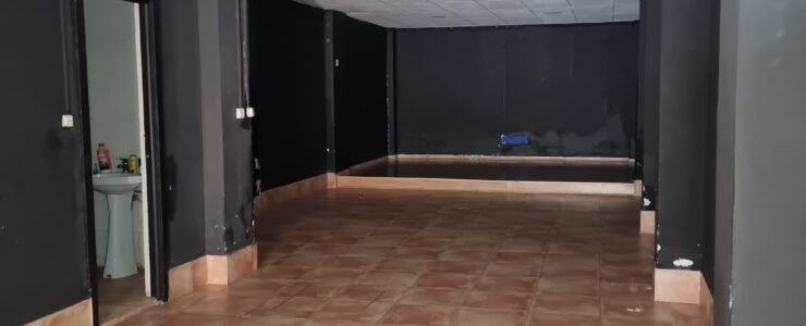 LOCAL EN ALQUILER EN CALLE SAN ROQUE LOCAL EN ALQUILER EN CALLE SAN ROQUE